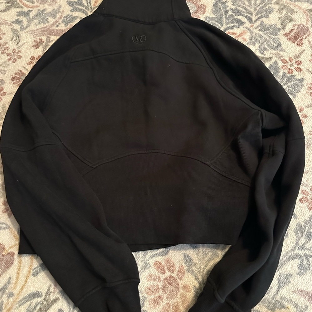Black Half-Zip Lululemon Scuba cropped - Picture 2 of 3